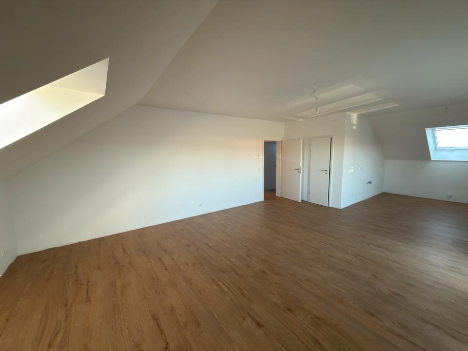 Thumbnail-Erstbezug in Gnoien! Schöne 4-Raum Wohnung mit Balkon