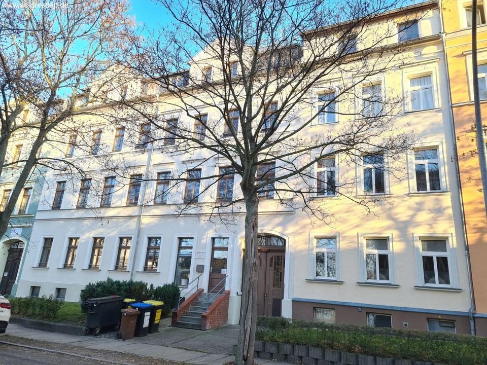 Thumbnail-Gemütliche 2-Raum-Wohnung in einem sanierten Gründerzeithaus im Stadtteil Chemnitz Hilbersdorf