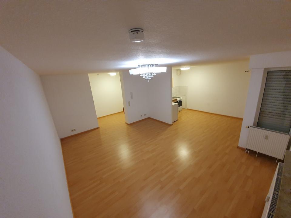Thumbnail-Helle 1 Zimmer Wohnung mit Balkon in zentraler Lage