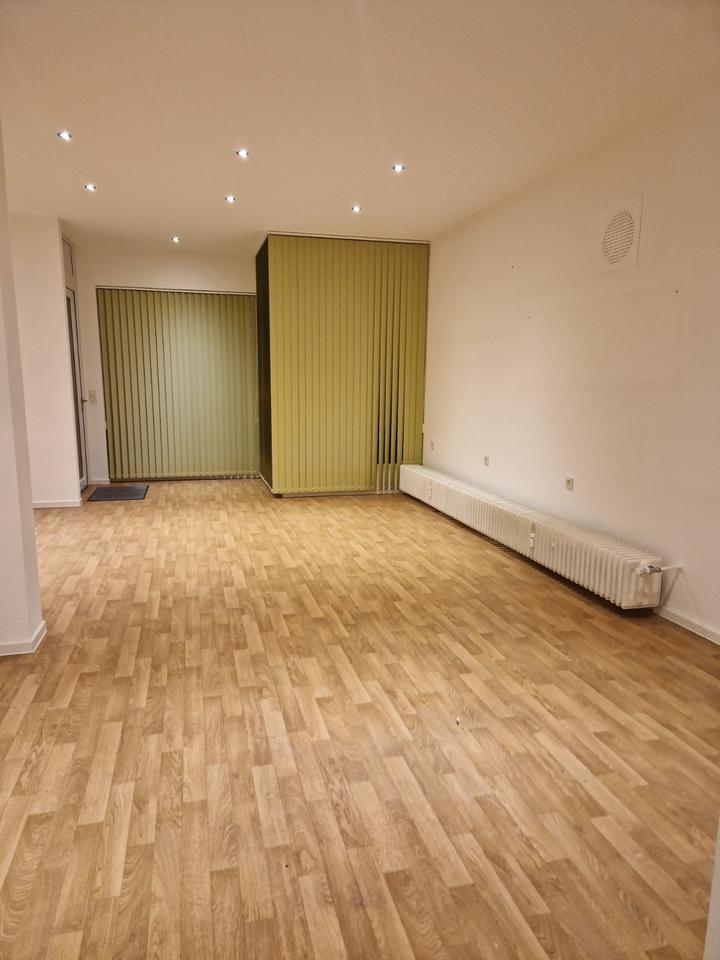 Thumbnail-Büroraum zu vermieten (kein Studio)