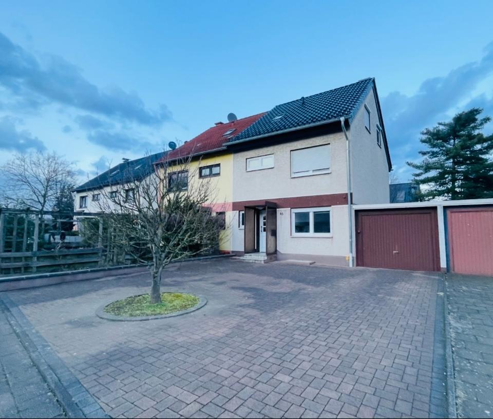 Thumbnail-Einfamilienhaus - Doppelhaushälfte - Vor den Toren Kölns