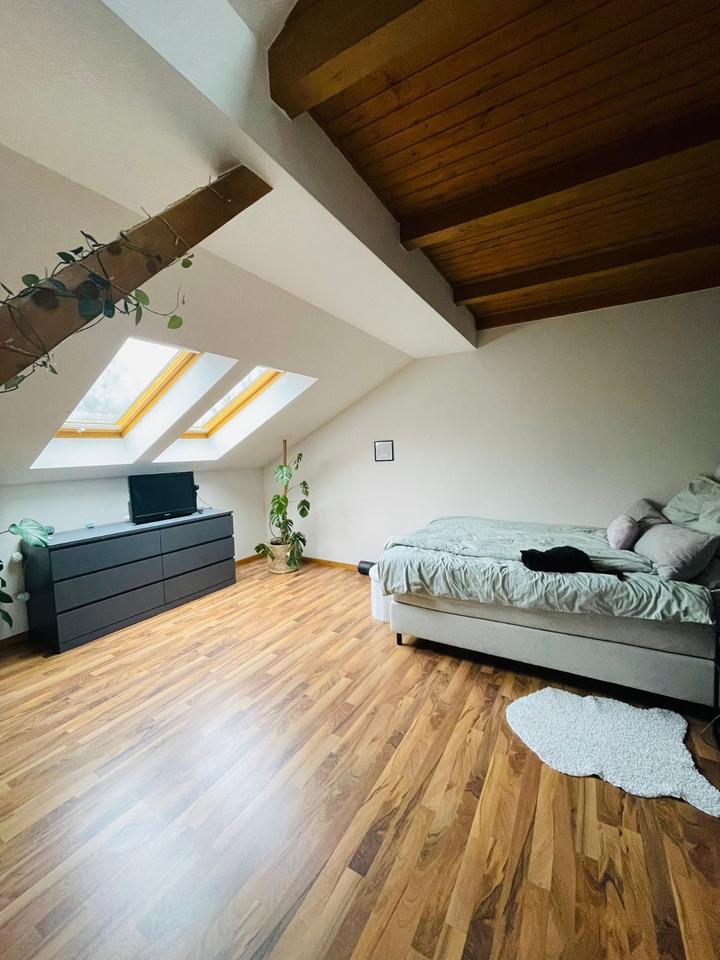 Thumbnail-Wunderschöne Dachgeschosswohnung im Ortskern Altglienicke