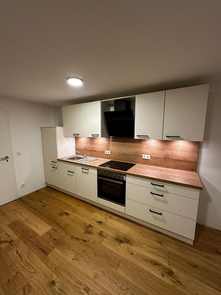 Thumbnail-Schöne Dachgeschosswohnung zu vermieten