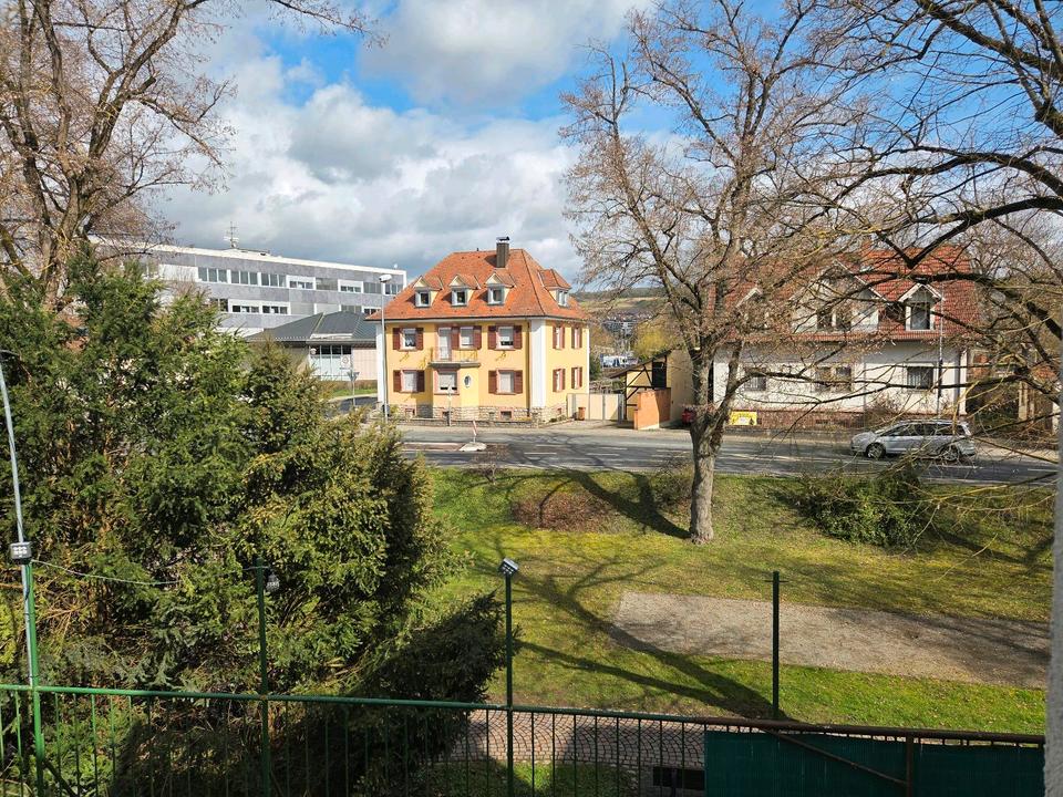 Thumbnail-Helle 4 Zimmer Wohnung im Zentrum vom Tauberbischofsheim -Parkbli