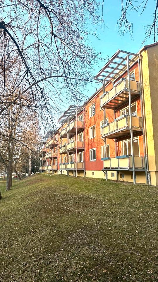 Thumbnail-Modernisierte 3-Zimmer-Wohnung mit großem Balkon
