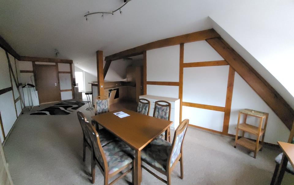 Thumbnail-Dachgeschoßwohnung möbliert