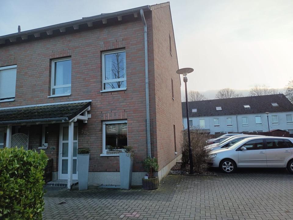 Thumbnail-Eckhaus Krefeld Hüls zu verkaufen keine Provision