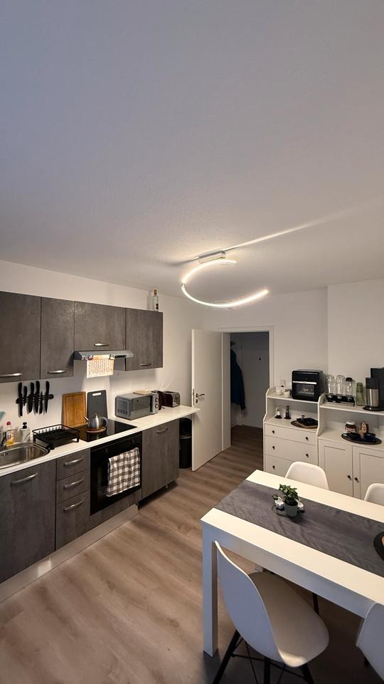 Thumbnail-Renovierte zu Sofort! 2-Zimmer Wohnung Auricher Str