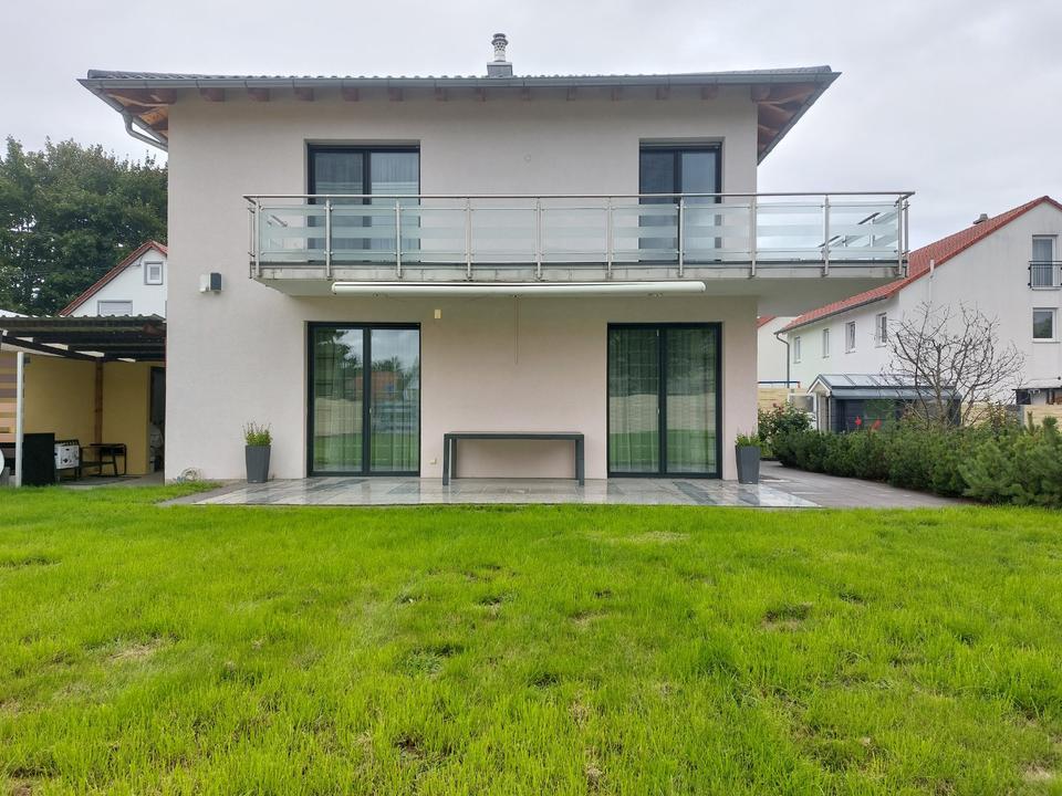 Thumbnail-Modernes Einfamilienhaus mit Doppelgarage in Augsburg