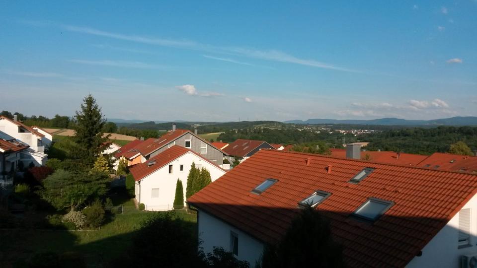 Thumbnail-1-Zimmer-Wohnung mit Balkon und toller Aussicht
