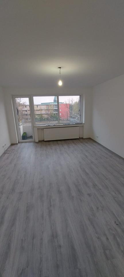 Thumbnail-Sehr schöne, helle, komplett renoviert und sofort bezugsfertig.