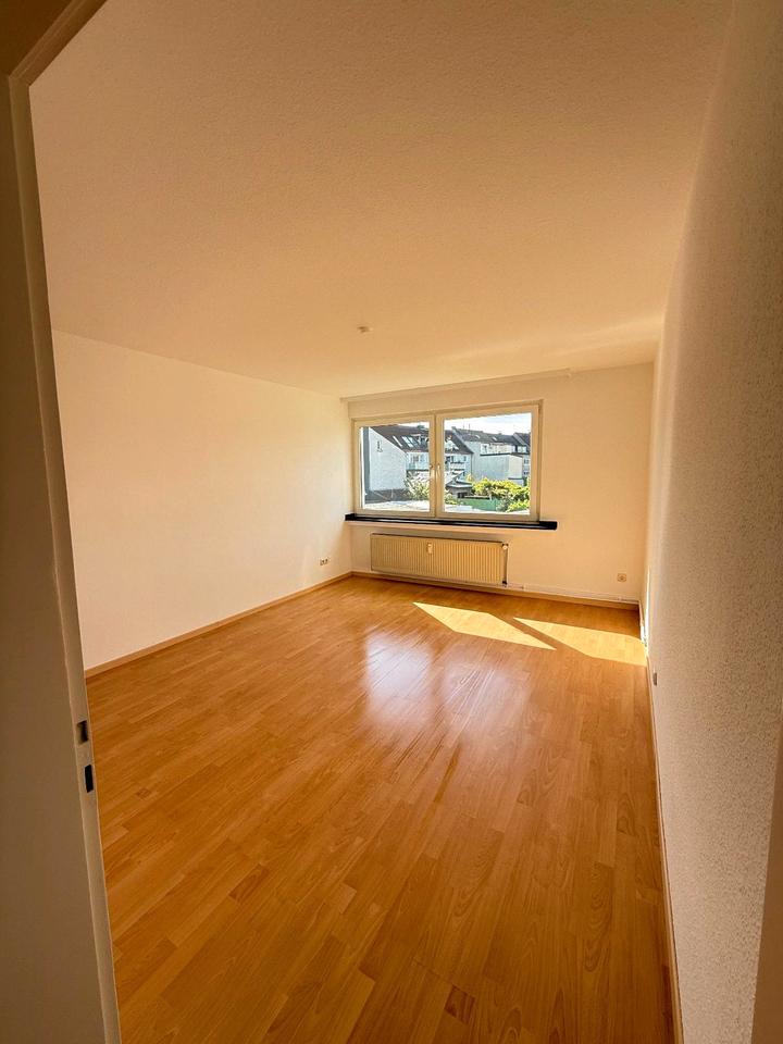 Thumbnail-Frisch renovierte 2 Zimmerwohnung OB Alstaden Flockenfeld 55qm