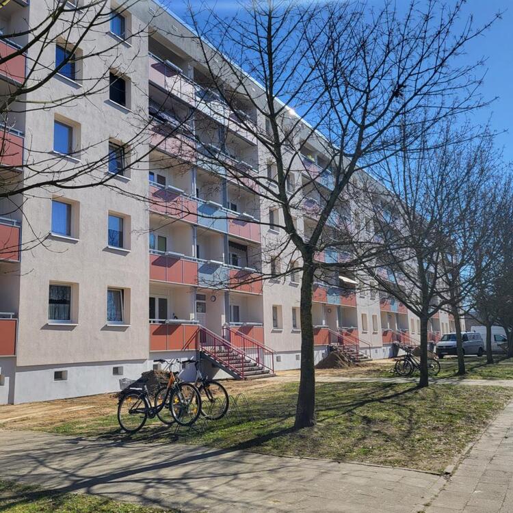 Thumbnail-Erstbezug nach Modernisierung!