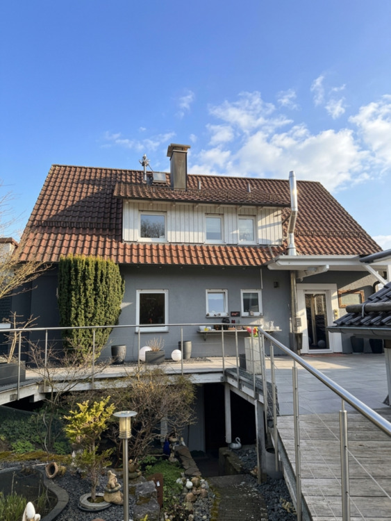 Thumbnail-Ihr neues Familienglück: Viel Platz, Traumgarten & Achalmblick