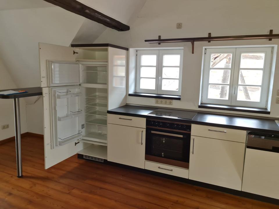 Thumbnail-Sehr schöne und große 2-Raum-Wohnung mit Balkon in LenzenElbe