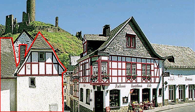 Thumbnail-Renovierungsbedürftiges Fachwerkhaus im Herzen von Monreal