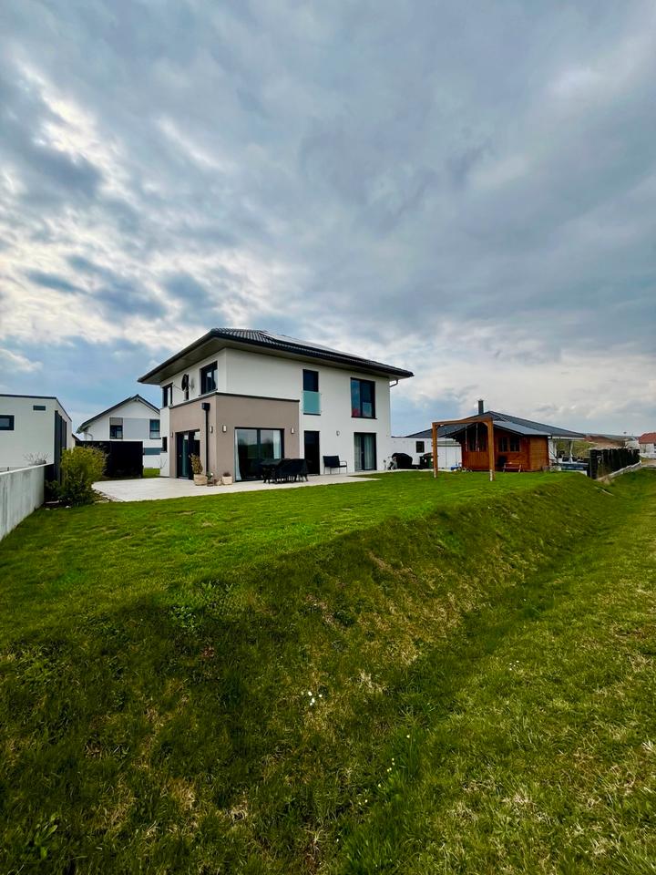 Thumbnail-Privat: Modernes KFW40+ 2023 EFH Toplage KaltenbrunnItzgrund