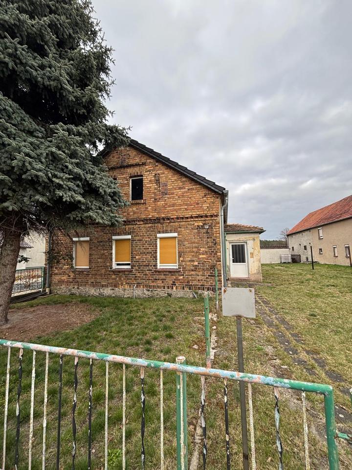 Thumbnail-Charmantes Einfamilienhaus mit Potenzial – provisionsfrei