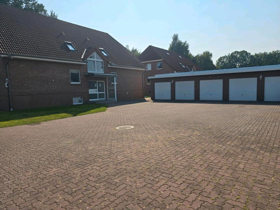 Thumbnail-3 Zimmerwohnung mit Balkon und Garage