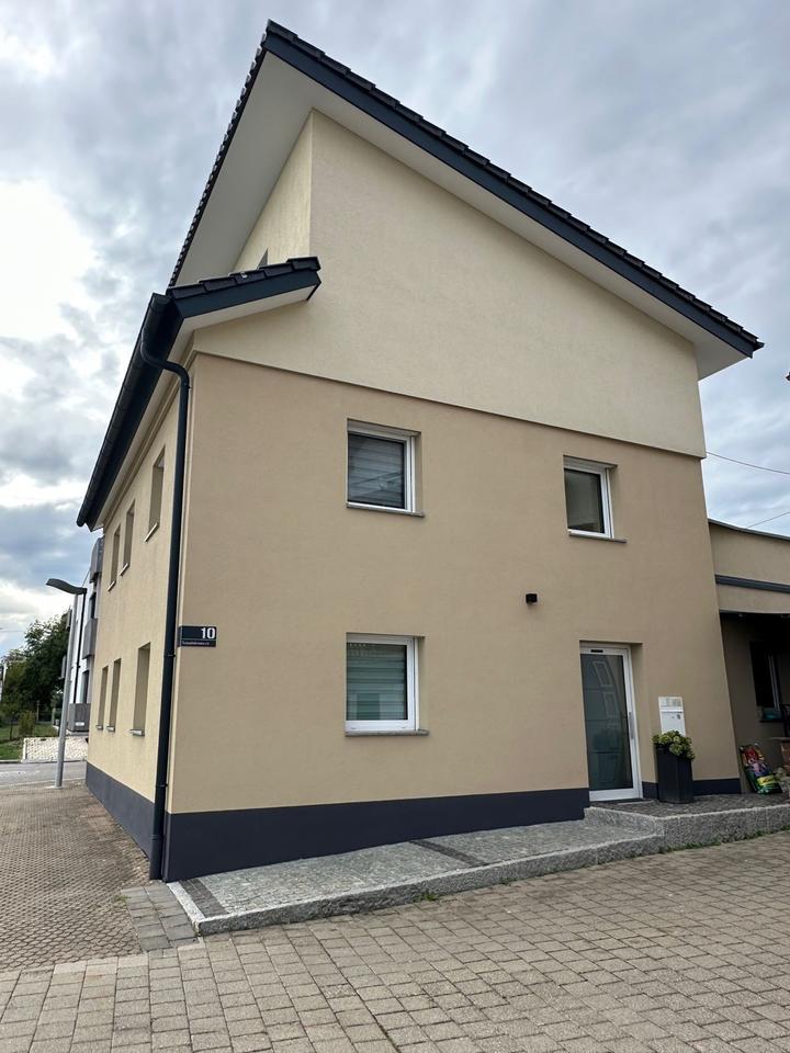 Thumbnail-Modernisiertes Einfamilienhaus mit neuem DG - provisionsfrei