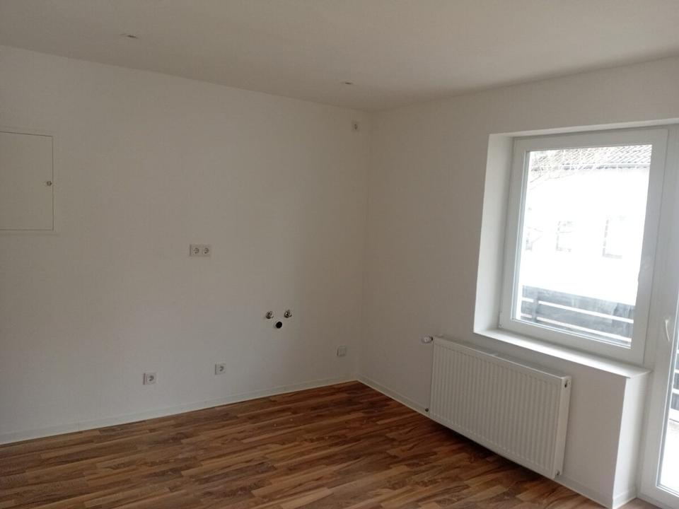 Thumbnail-1 ZKB Wohnung mit Balkon in Merchweiler W02