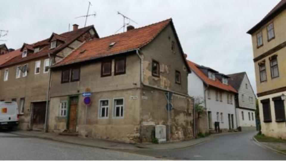 Thumbnail-Haus in Ermsleben, FalkensteinHarz - stark sanierungsbedürftig