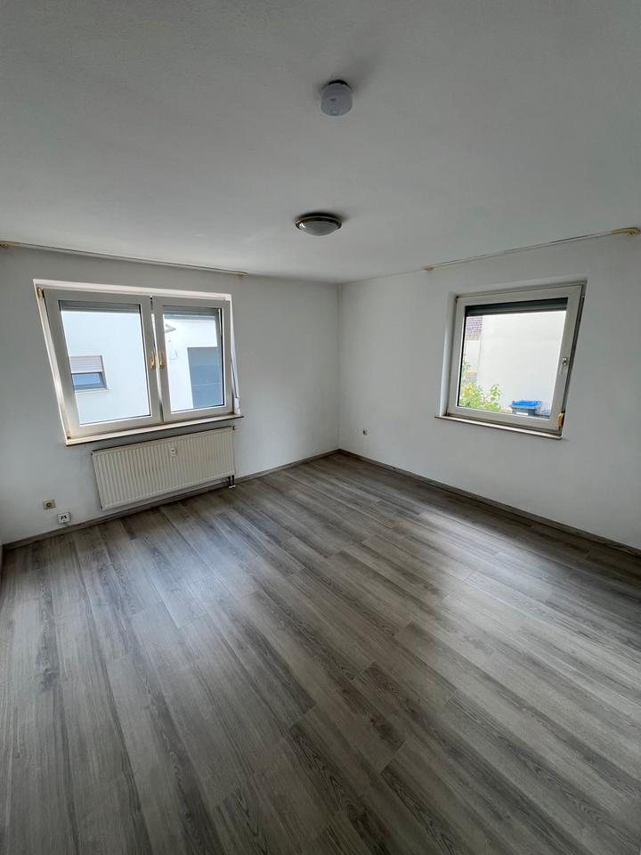 Thumbnail-3-Zimmer-Erdgeschosswohnung in Rosengarten-Westheim