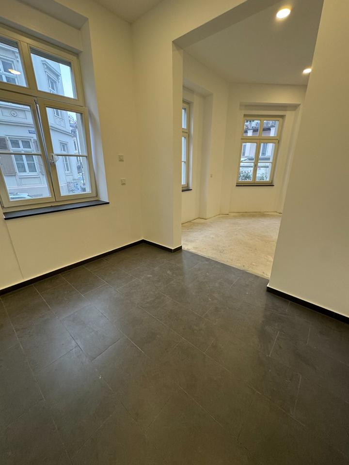 Thumbnail-Hochwertig sanierte 3-Zimmer-Wohnung mit Denkmalcharakter