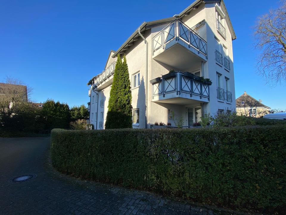 Thumbnail-4-Zimmer-Erdgeschosswohnung mit guter Verkehrsanbindung