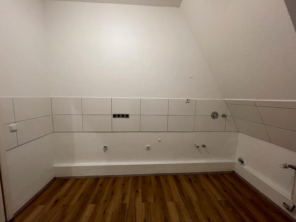 Thumbnail-3-Zimmer-Wohnung ca. 75 qm in Wuppertal – Jobcenter geeignet