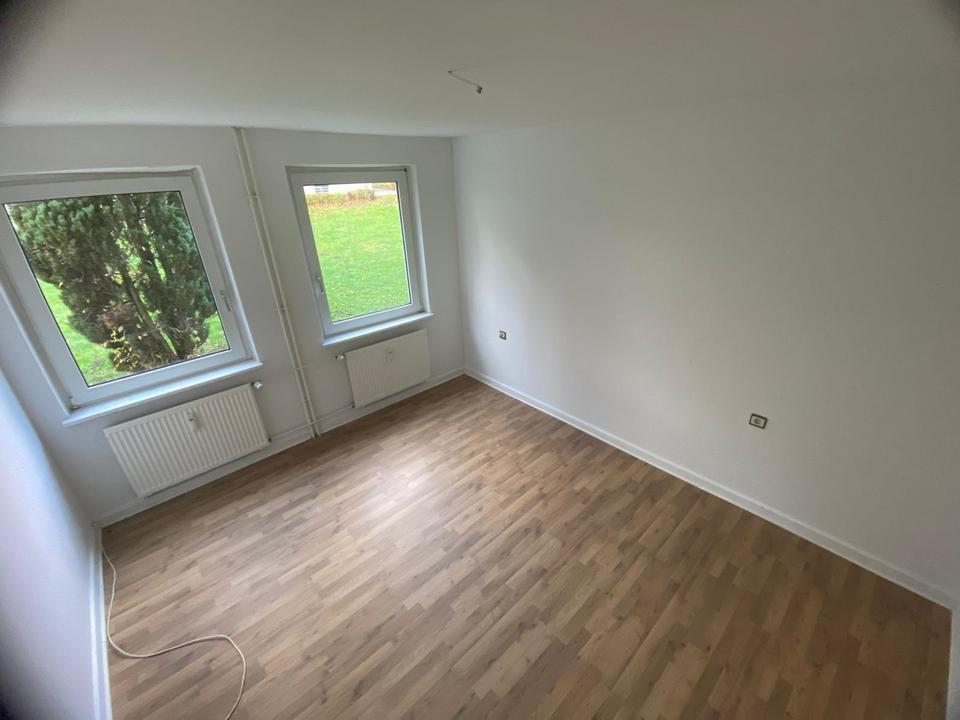 Thumbnail-Helle 2-Z.-Whg in ruhiger Lage in 38229 Gebhardshagen