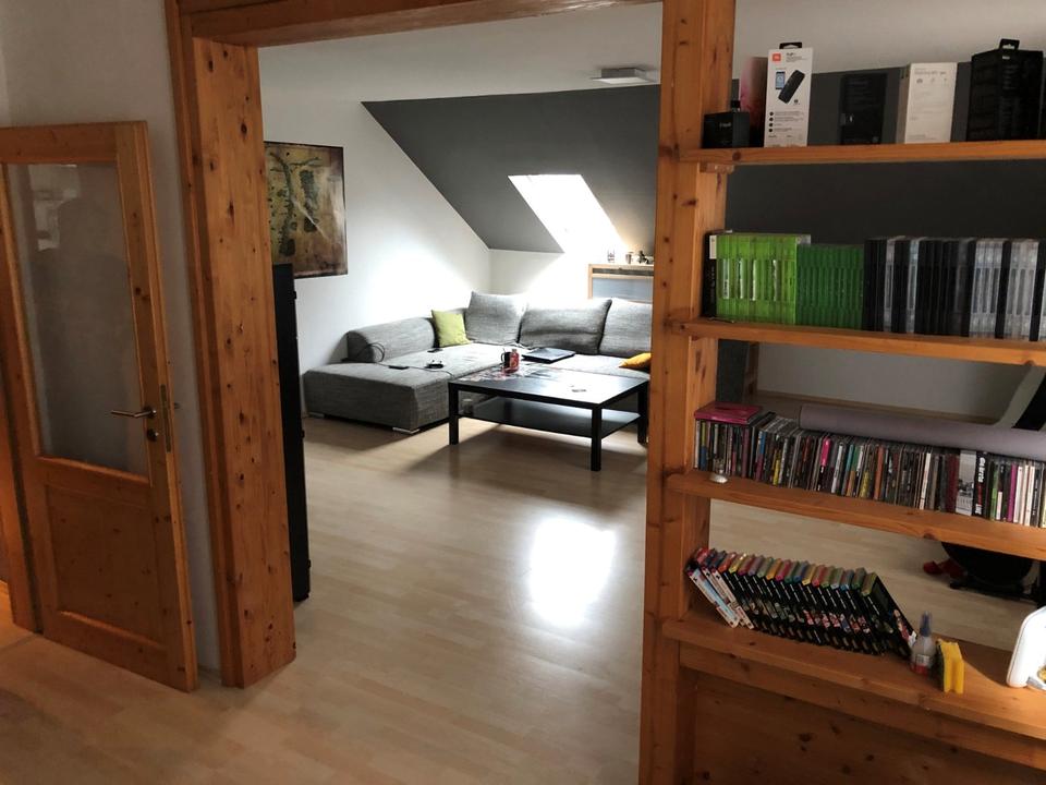 Thumbnail-2,5 ZKB Wohnung kostenfreier Parkplatz und Abstellraum