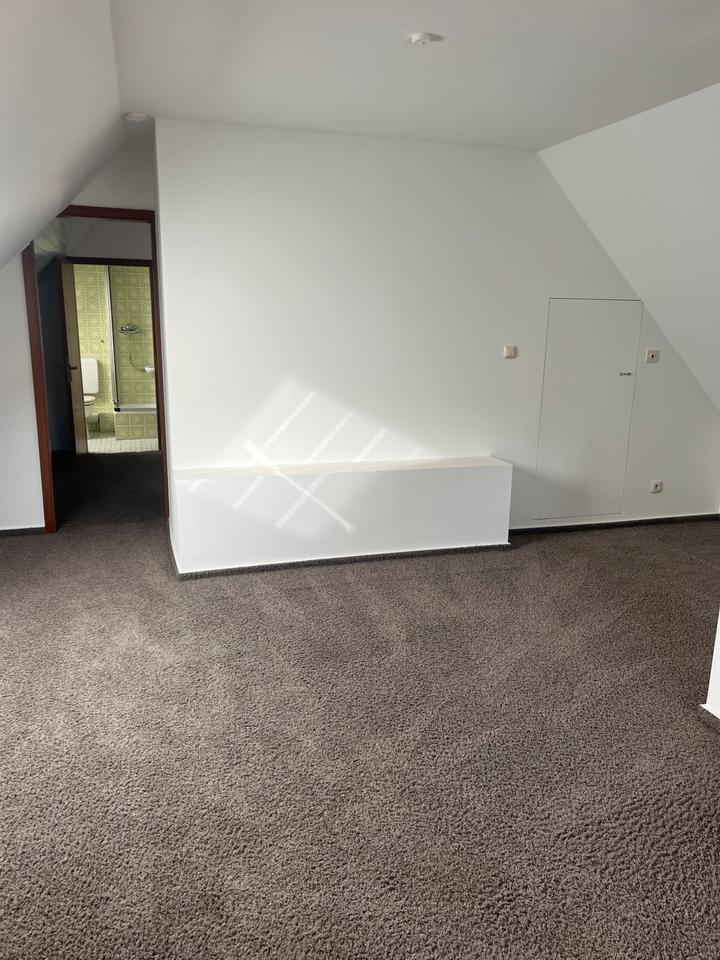 Thumbnail-Dachgeschosswohnung vermieten