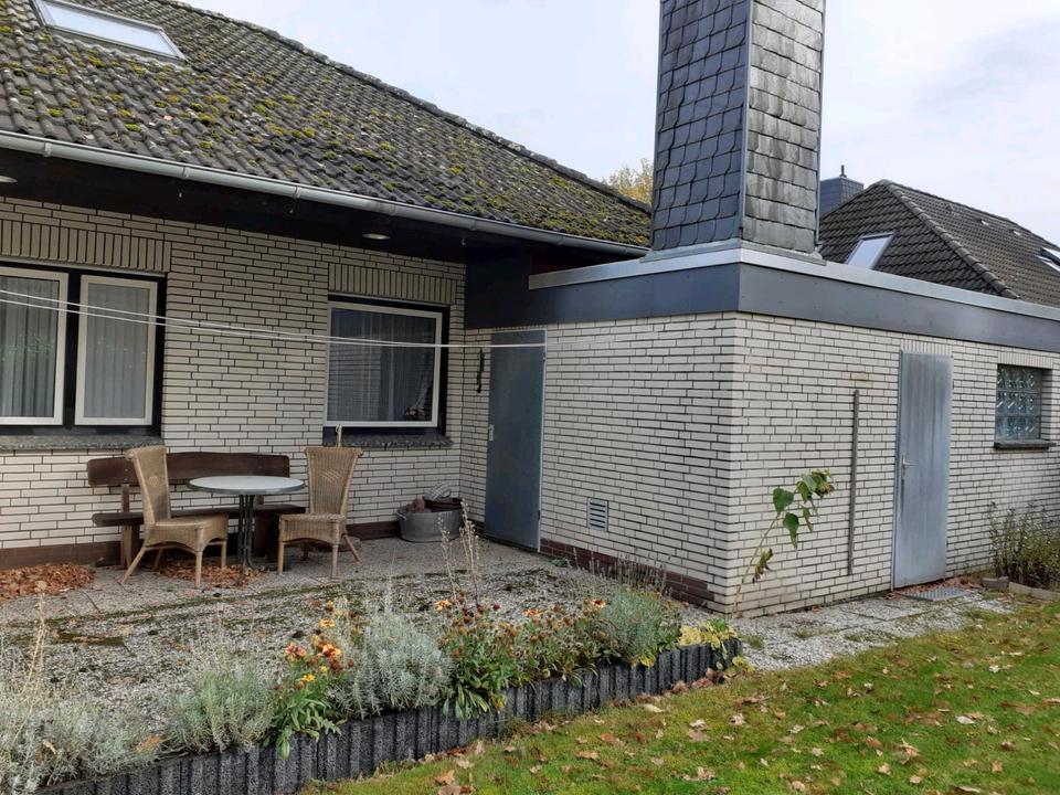 Thumbnail-Walmdachbungalow in Cadenberge