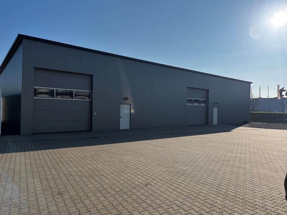 Thumbnail-Lagerhalle, Kalthalle, Gewerbehalle, Industriehalle