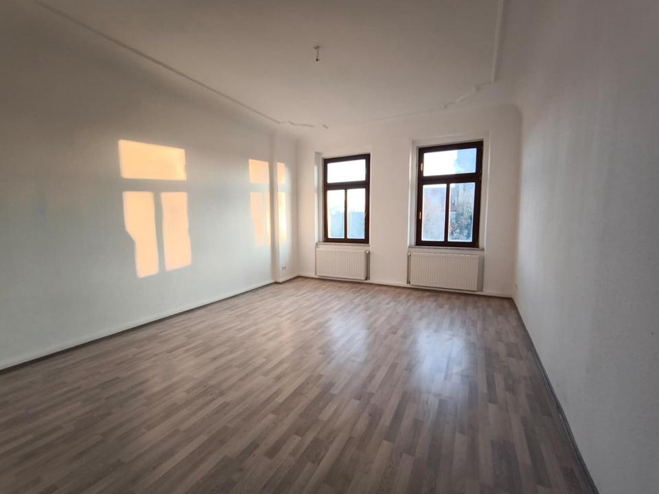 Thumbnail-➡️Zentrale 4-Zimmer-Wohnung ZENTRUM !!! ➡️ JOBCENTER MÖGLICH !!!