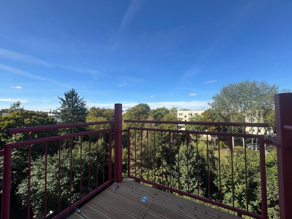 Thumbnail-Helle 3-Raum-Balkonwohnung in ruhiger Lage in Stadtfeld-Ost