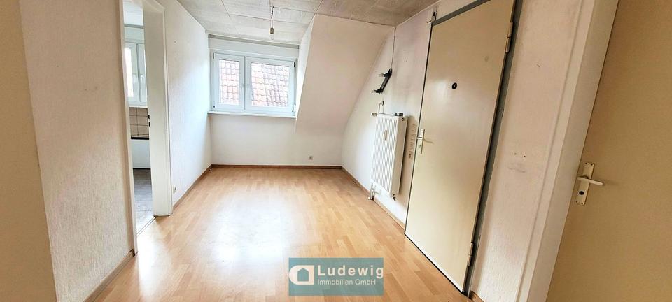 Thumbnail-Mietwohnung S-Feuerbach zum Selbstrenovieren