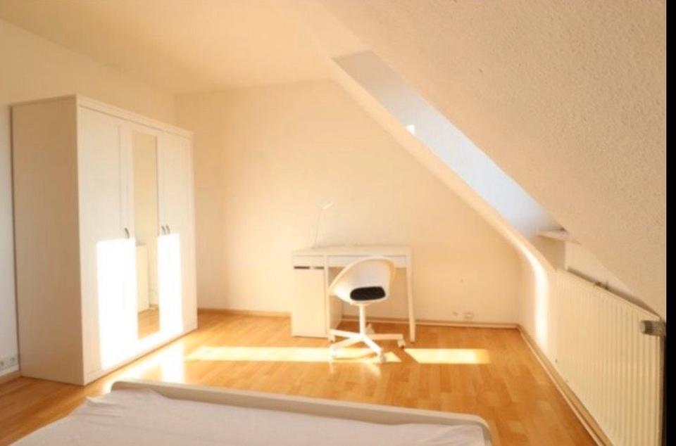 Thumbnail-1 Zimmer in einer 3er WG - ab dem 01.04.26 in Zuffenhausen