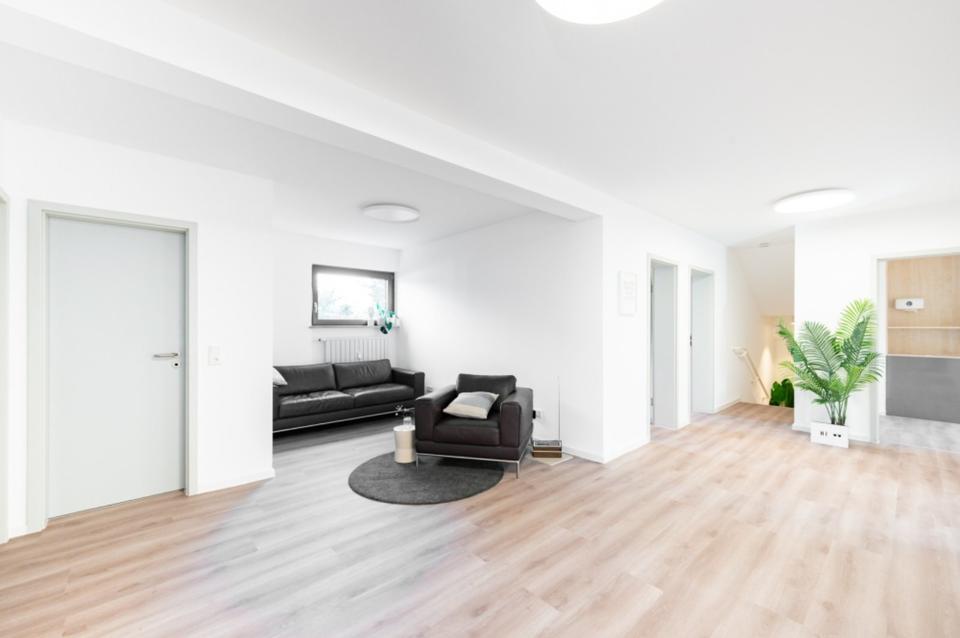 Thumbnail-2025 renoviertes Büro in Estenfeld – sofort verfügbar