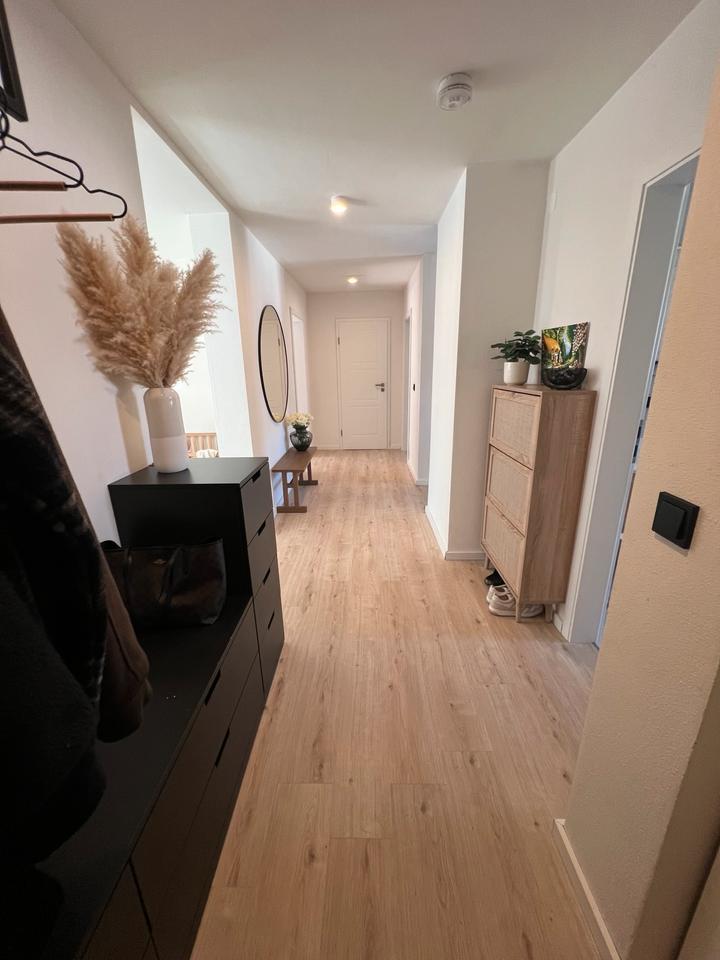 Thumbnail-Modernisierte 3,5-Zi.-Wohnung mit 2 Balkonen & EBK in Pforzheim