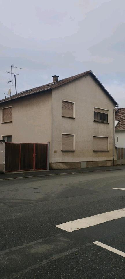 Thumbnail-Grundstück mit zwei Häuser, Haus