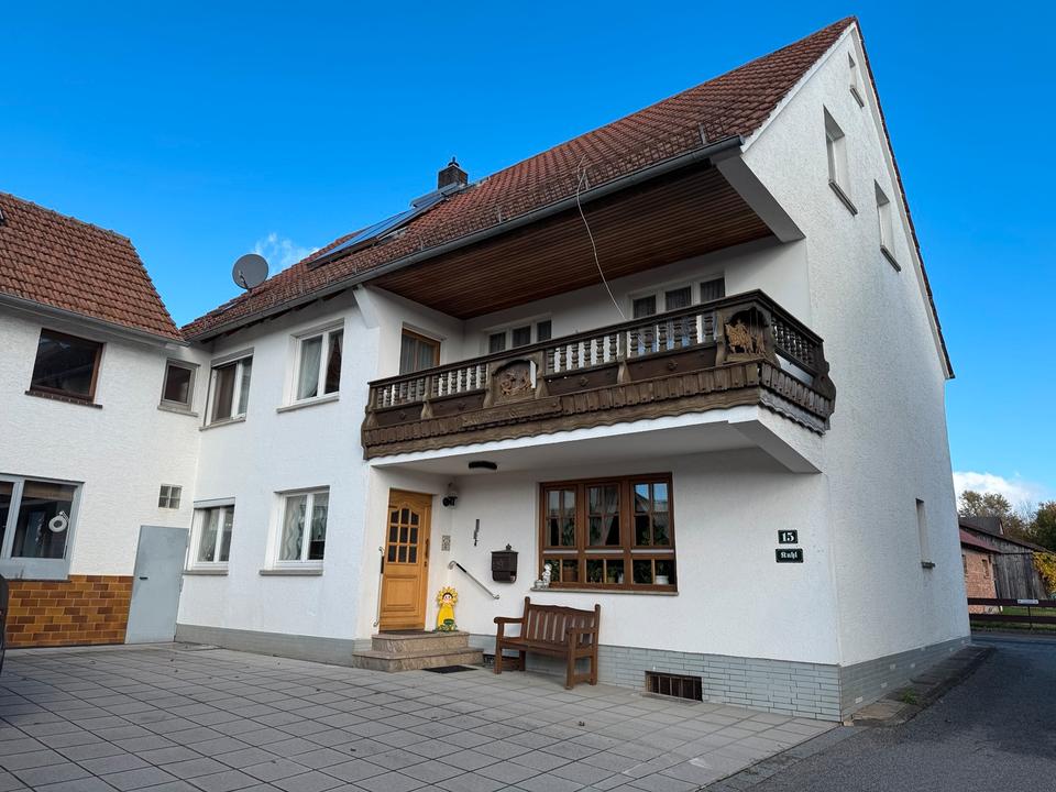 Thumbnail-Gewerbe- und Wohnhaus