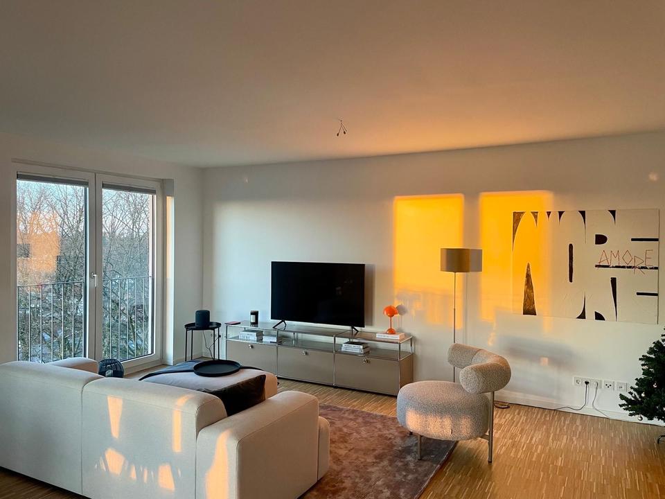 Thumbnail-[Zwischenmiete Jan 2026] Helle 3 Zi Penthouse Wohnung Dachter