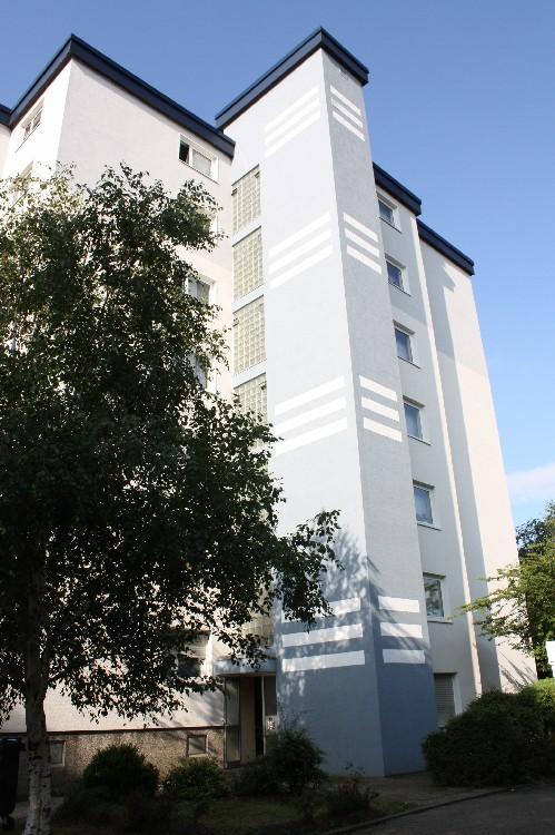 Thumbnail-Bei VIVAWEST die Sonnenstrahlen auf dem eigenen Balkon genießen.