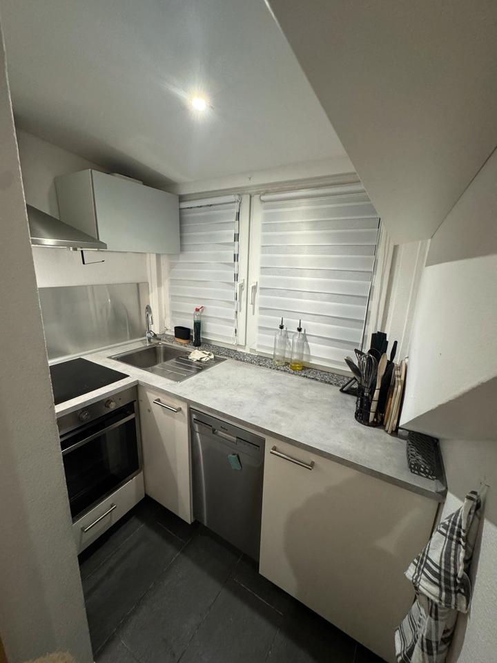 Thumbnail-Schöne 2-Zi-DG-Wohnung in Durlach + EBK. 715€