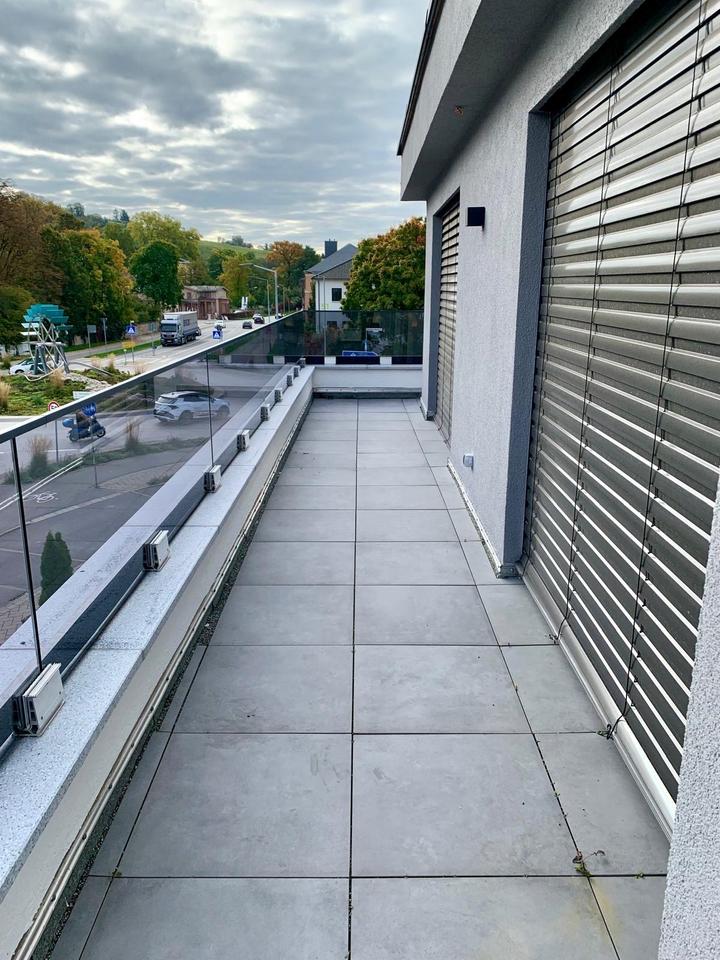 Thumbnail-Moderne, lichtdurchflutete Wohnung mit umlaufender Terrasse