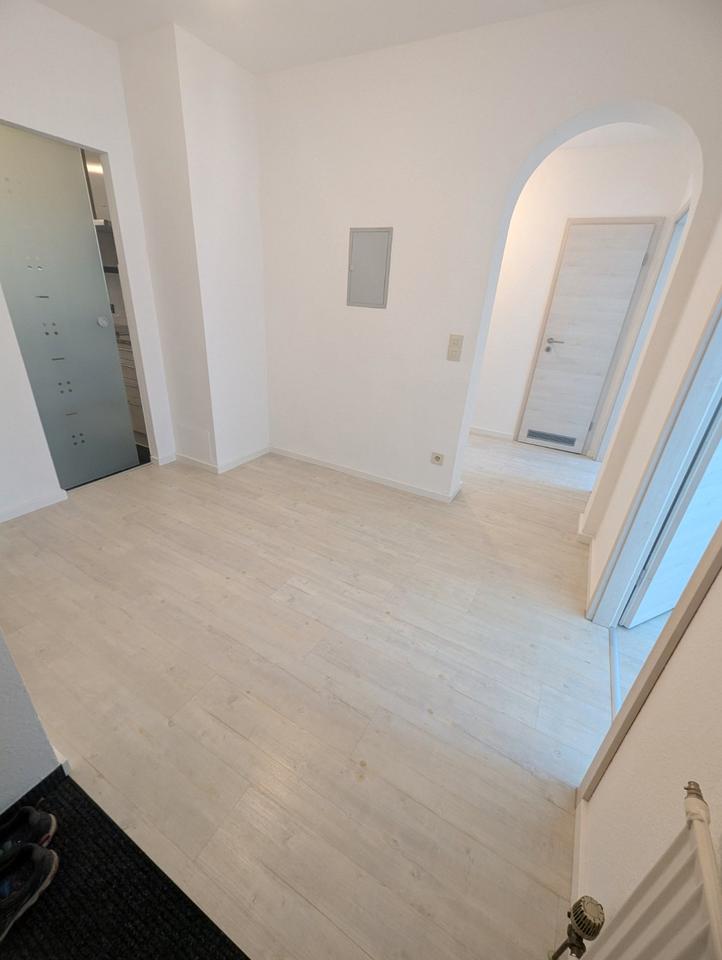 Thumbnail-4-Zimmer-Wohnung inkl. Balkon, Garten, Tiefgaragenstellplatz