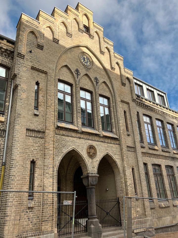 Thumbnail-Schöne modernisierte 4-Zimmer-Wohnung mit Einbauküche in Flensburg