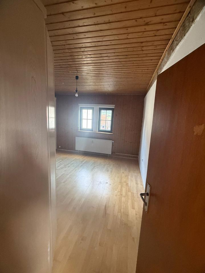 Thumbnail-Maisonette-Wohnung in ruhiger Lage in Lohnsfeld